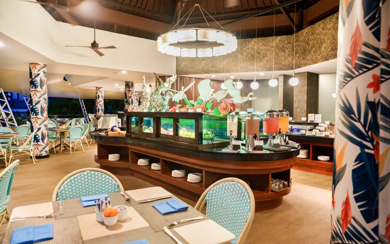 Prime Plaza Suite Sanur Terrace Restaurant (3).jpg